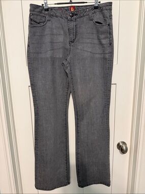 Vintage Y2K Sasson Jeans Women's Gray Bootcut Jeans with Embellished Pockets